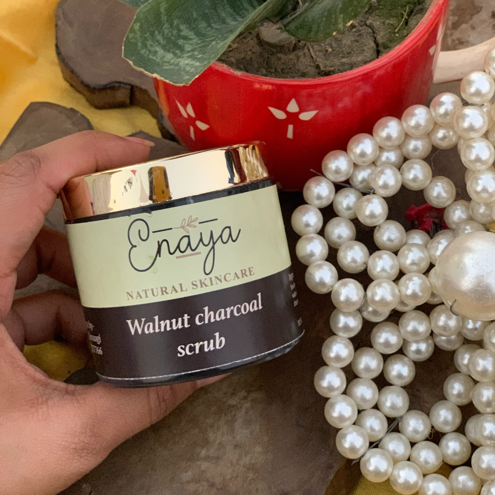 Walnut Charcoal Scrub